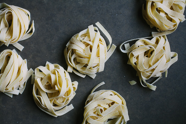 Slow Cooker Chicken and Mushroom Pasta